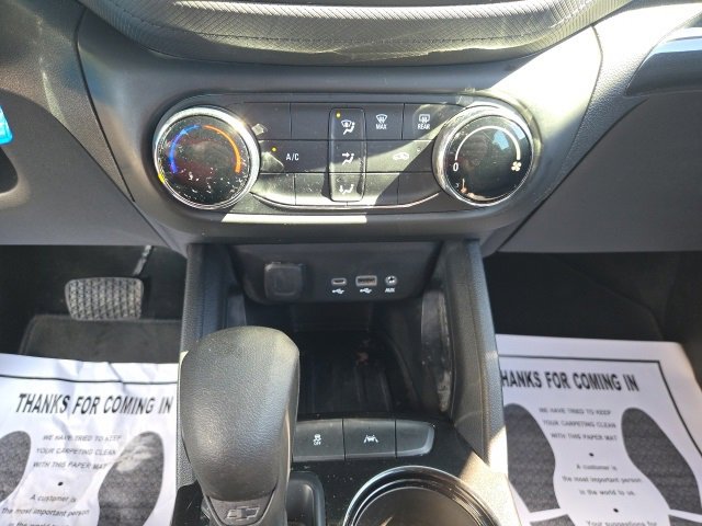 Used 2022 Chevrolet TrailBlazer LS image 24