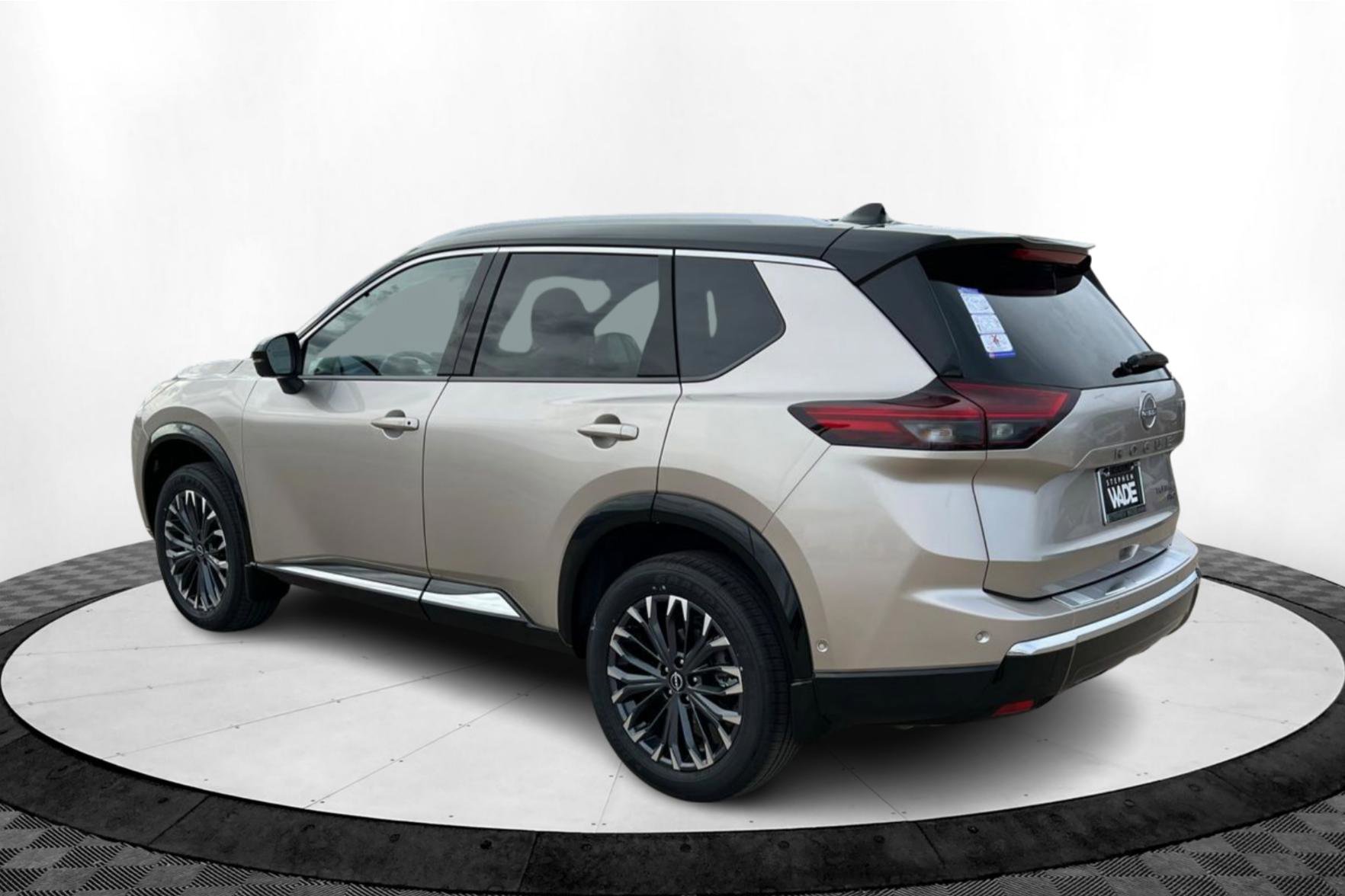 New 2026 Nissan Rogue Platinum image 3