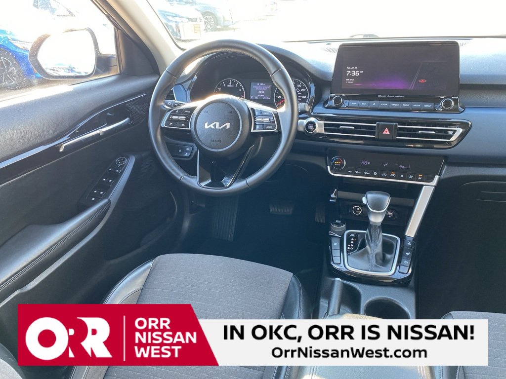 Used 2023 Kia Seltos Nightfall Edition image 21