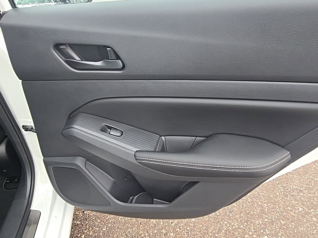 New 2025 Nissan Altima 2.5 SV image 28