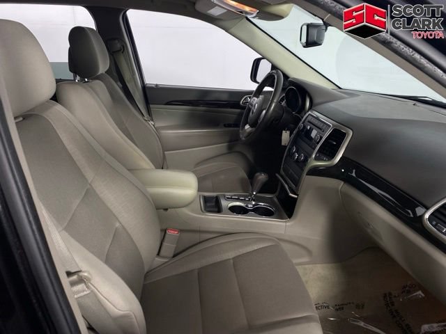 Used 2013 Jeep Grand Cherokee Laredo RWD image 14