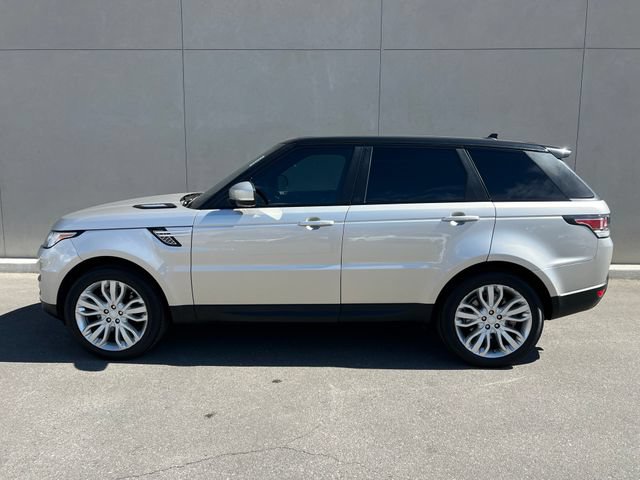 Used 2016 Land Rover Range Rover Sport HSE AWD/4WD image 4