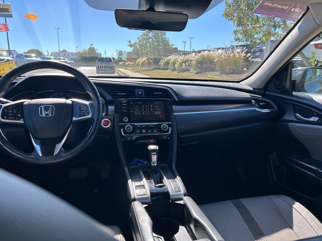 Used 2021 Honda Civic EX-L image 5