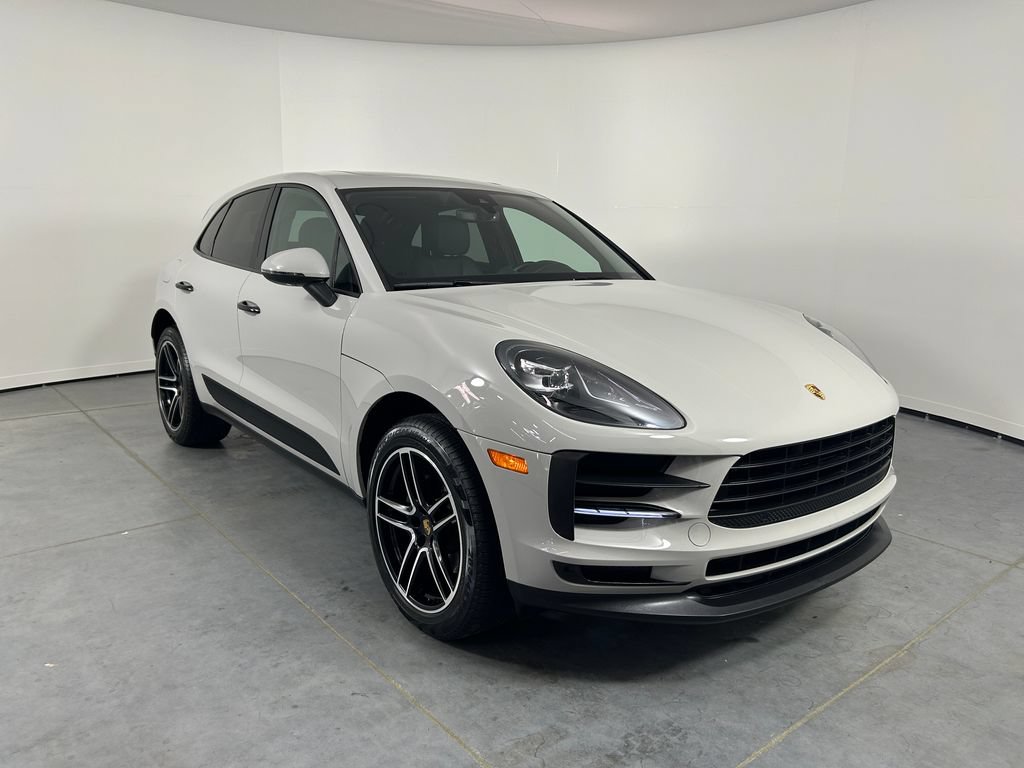 Certified 2019 Porsche Macan AWD/4WD image 9