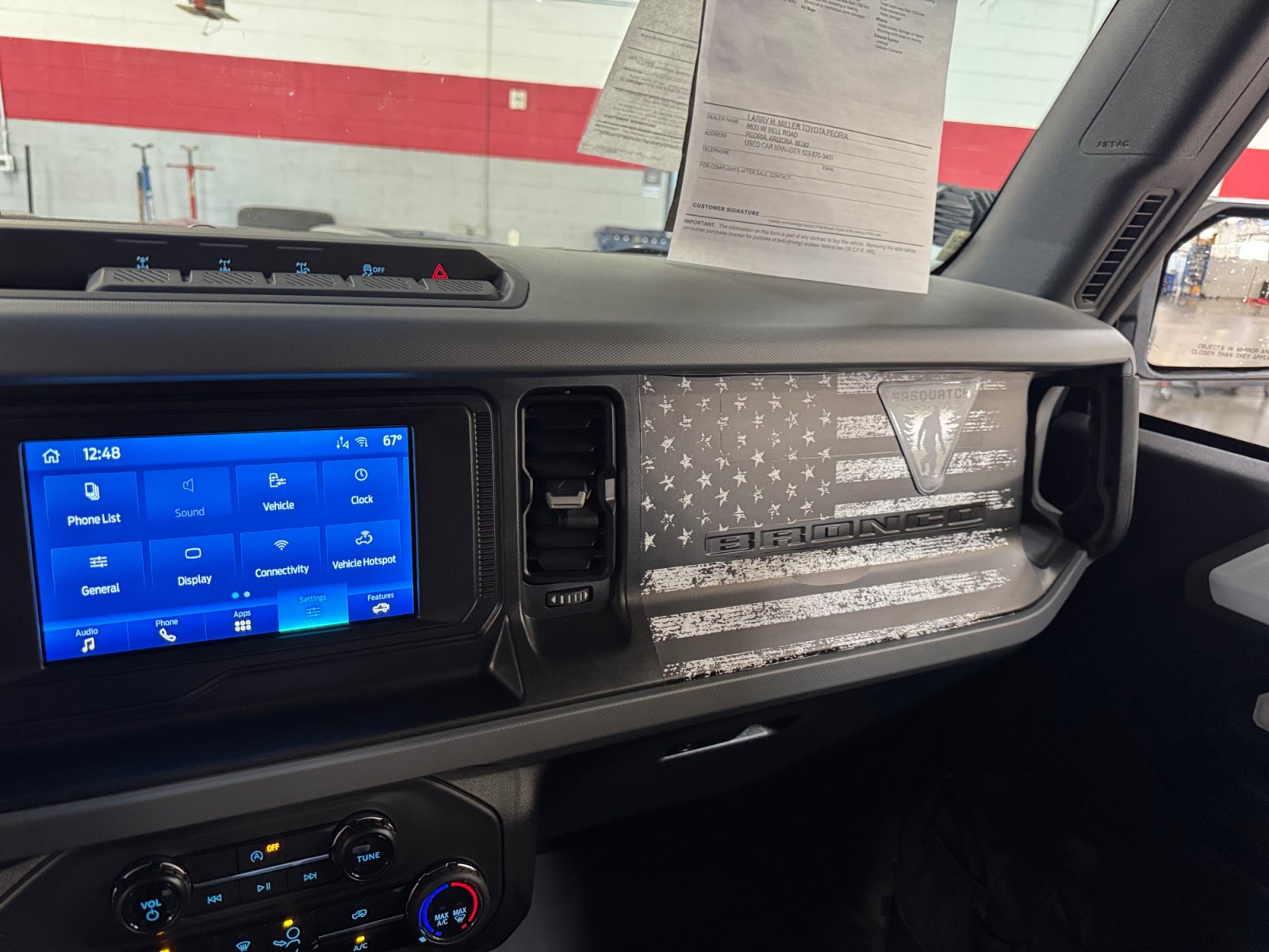 Used 2023 Ford Bronco 2-Door w/ Sasquatch Package AWD/4WD image 31