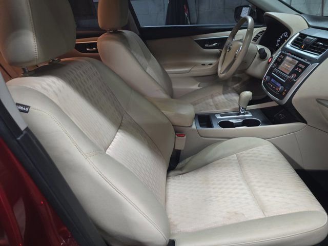 Used 2016 Nissan Altima 2.5 SV image 10