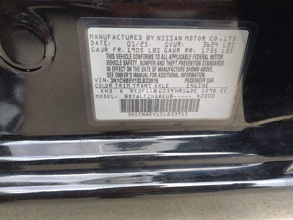 Used 2025 Nissan Versa SV FWD image 33