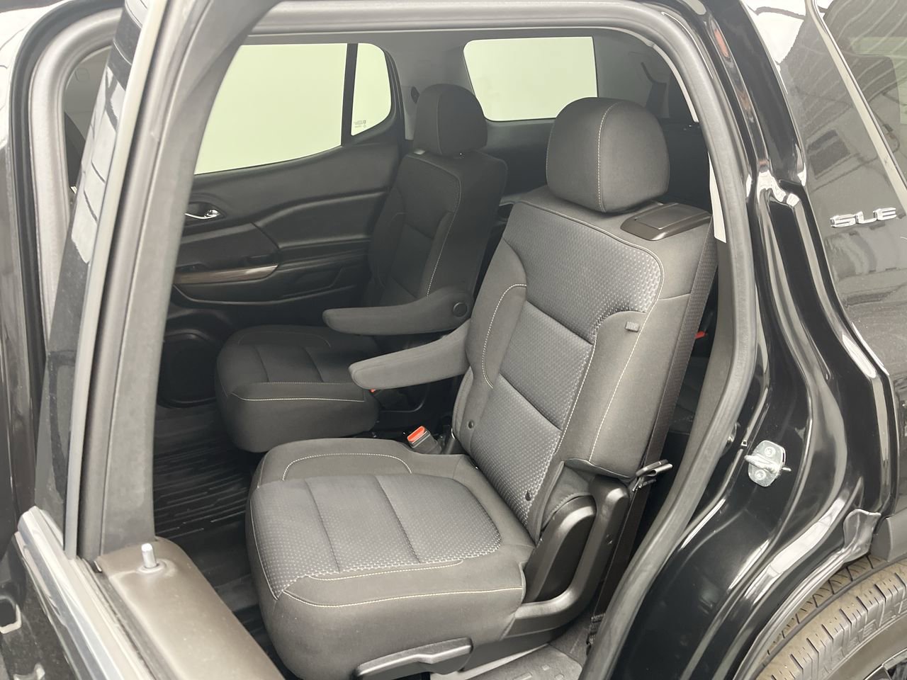 Certified 2023 GMC Acadia SLE w/ Driver Convenience Package AWD/4WD image 11