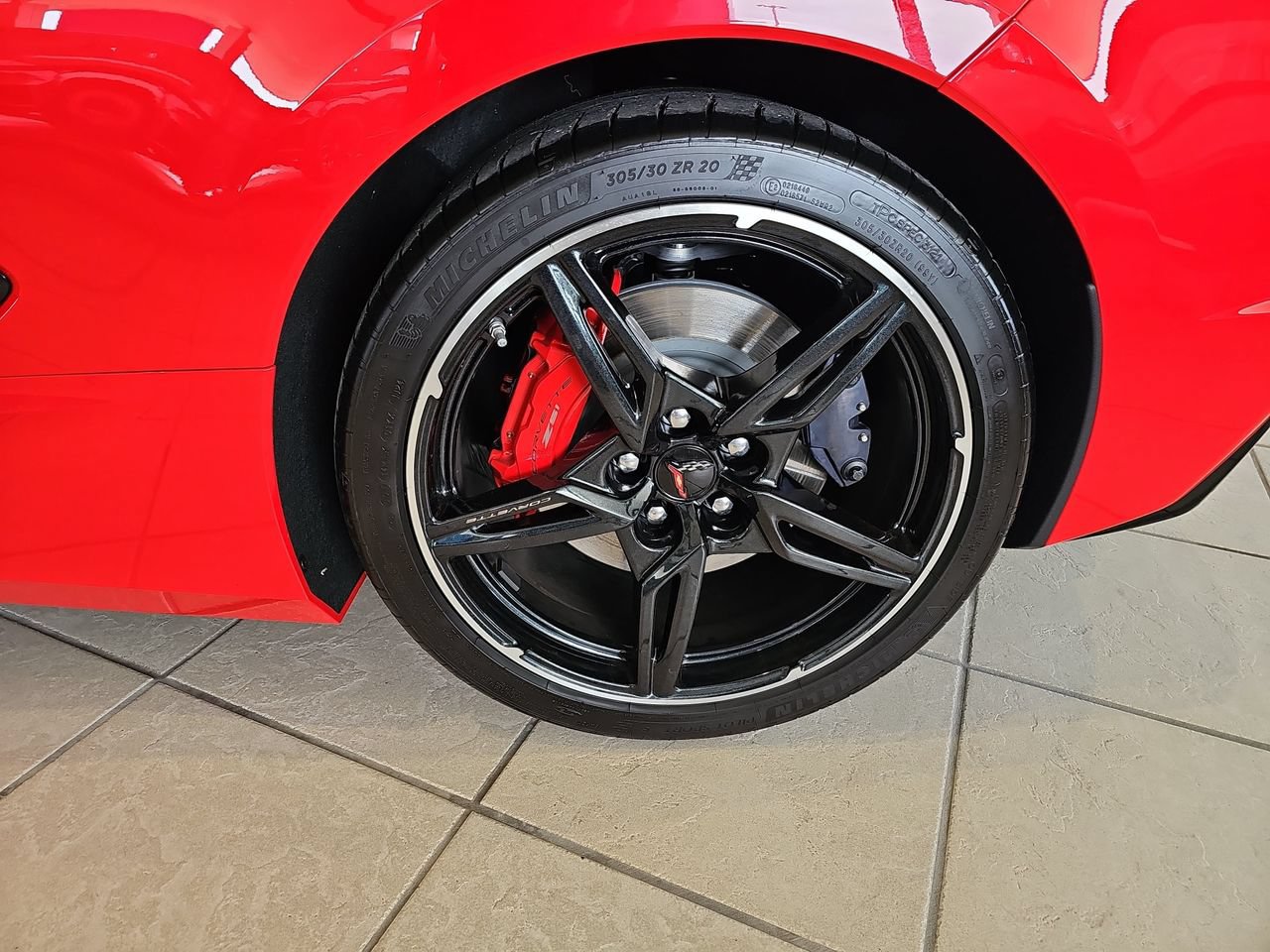 Used 2024 Chevrolet Corvette Stingray Preferred Cpe w/ Z51 Performance Package RWD image 30