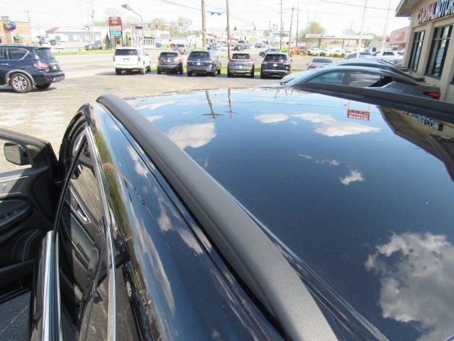 Used 2022 Ford Edge SEL w/ Sport Appearance Package AWD/4WD image 7