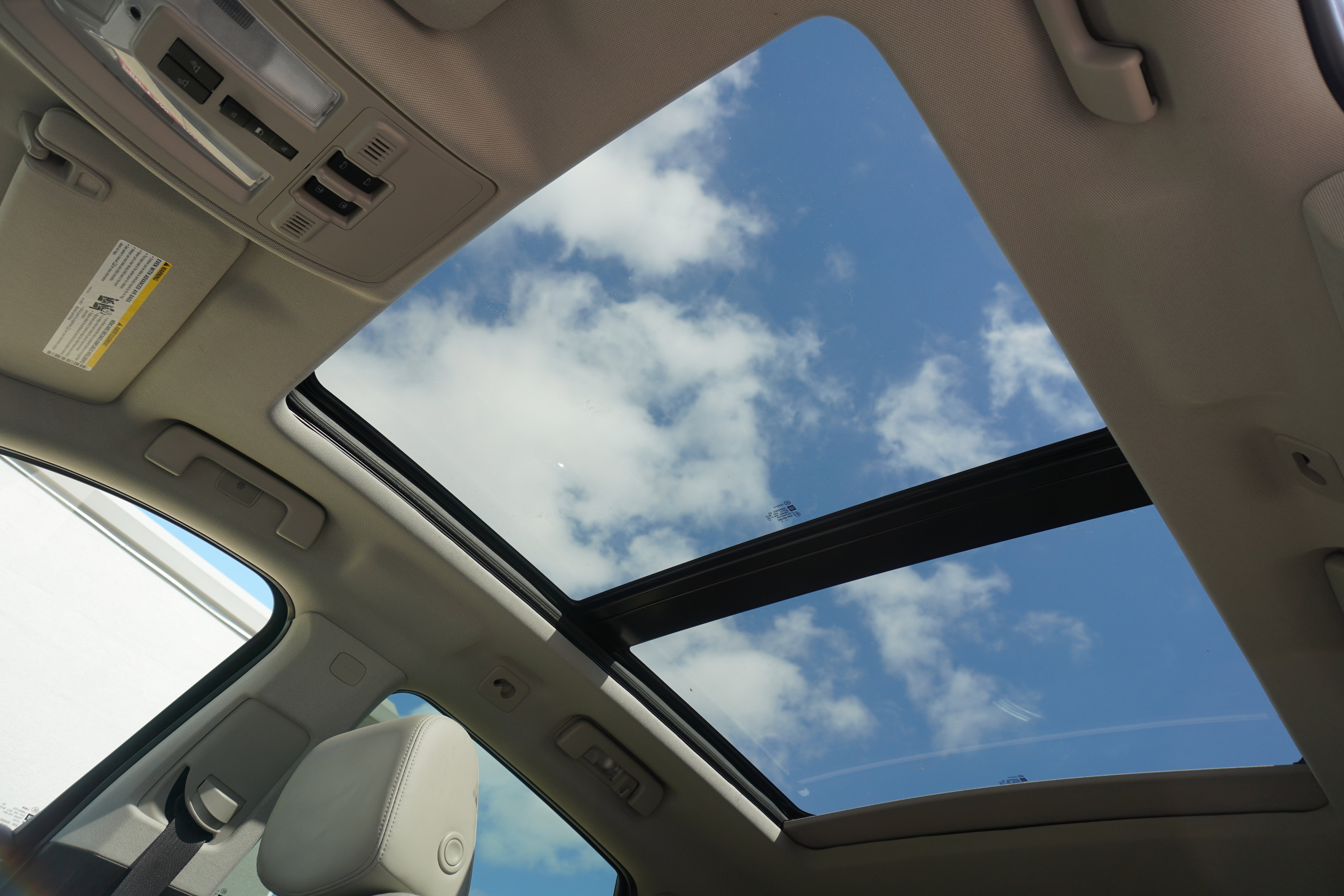 Used 2013 Cadillac SRX Luxury w/ Driver Awareness Package image 18