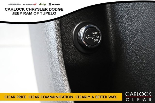 Used 2020 Cadillac XT4 Sport w/ Driver Awareness Package FWD image 28