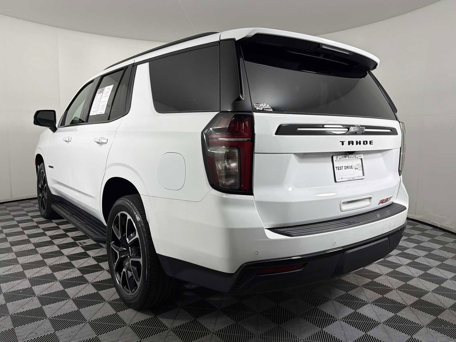 Certified 2023 Chevrolet Tahoe RST w/ Luxury Package RWD image 4