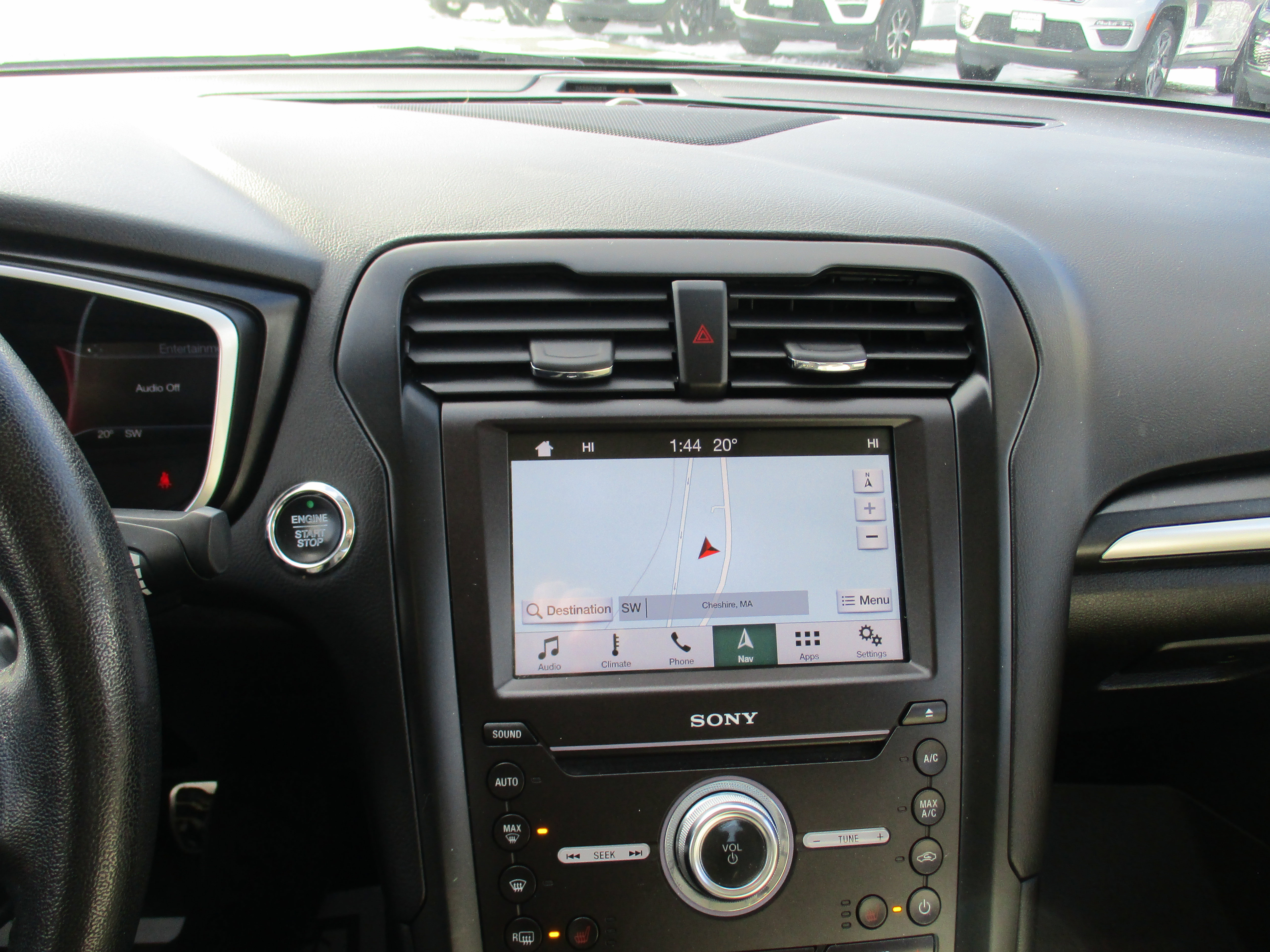 Used 2018 Ford Fusion Titanium image 17