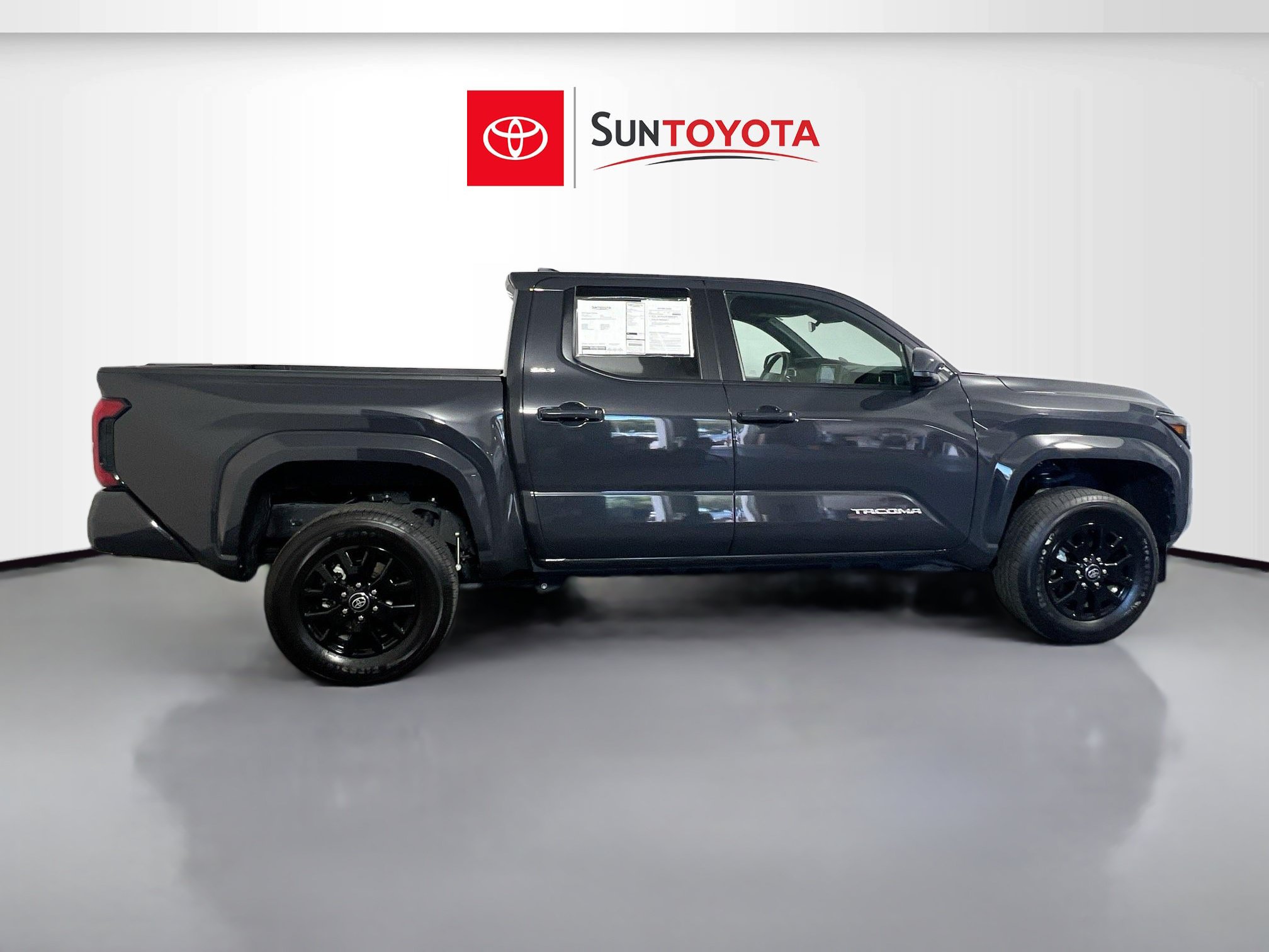 Used 2024 Toyota Tacoma SR5 RWD image 2