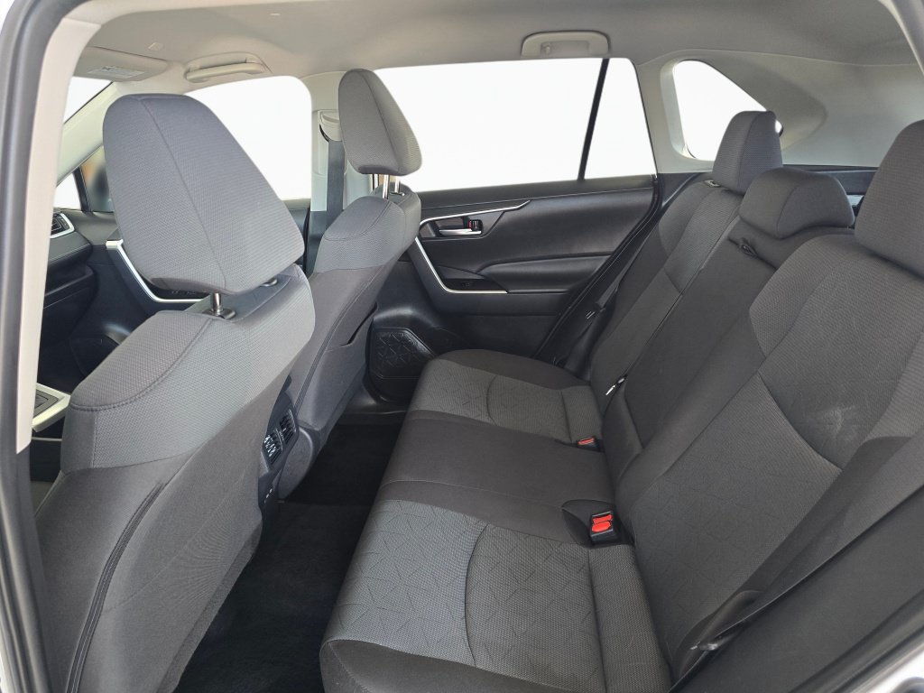 Certified 2025 Toyota RAV4 XLE AWD/4WD image 34