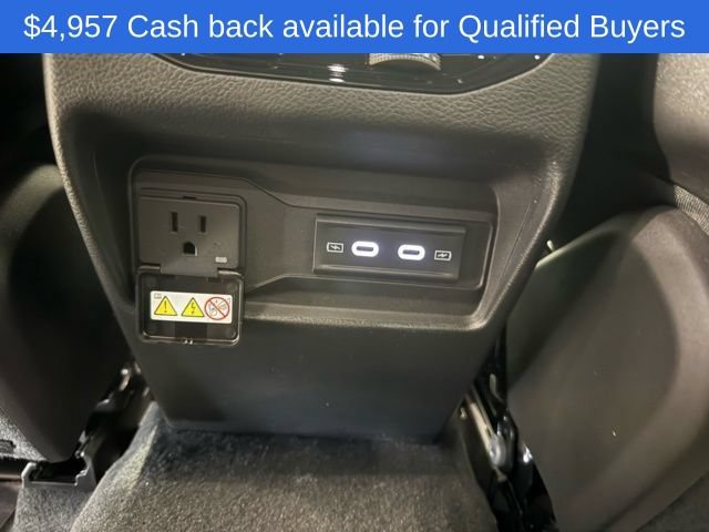 New 2026 Jeep Grand Cherokee Altitude AWD/4WD image 22