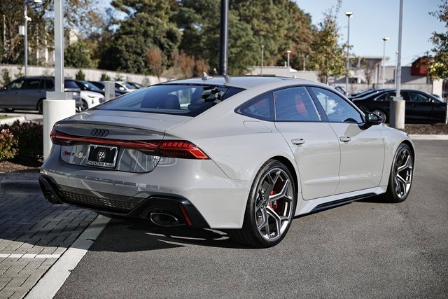 New 2026 Audi RS 7 Performance image 7