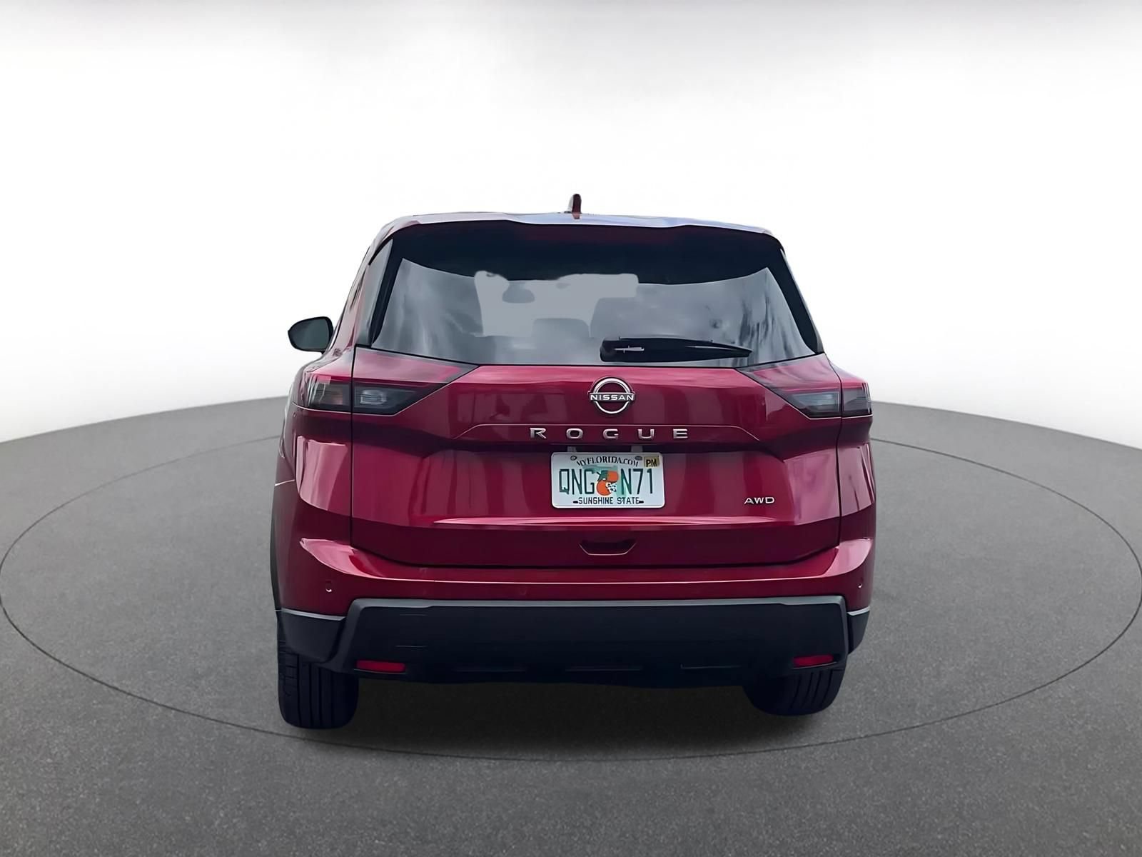 Used 2025 Nissan Rogue SV AWD/4WD image 12