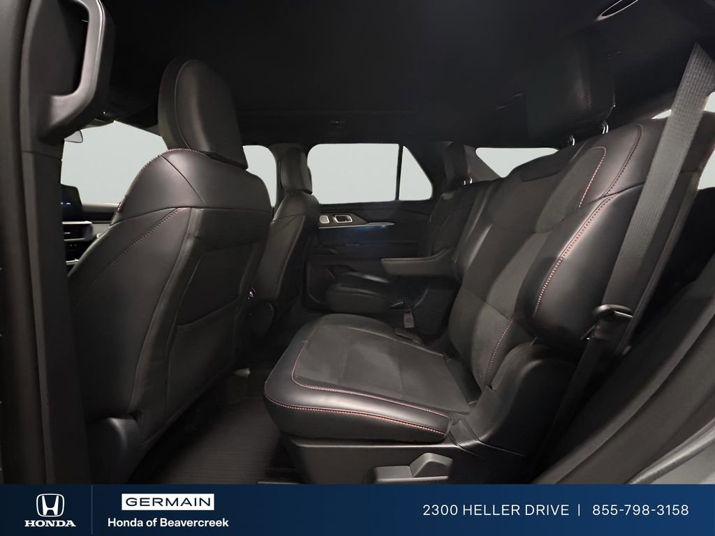 Used 2025 Ford Explorer ST AWD/4WD image 26
