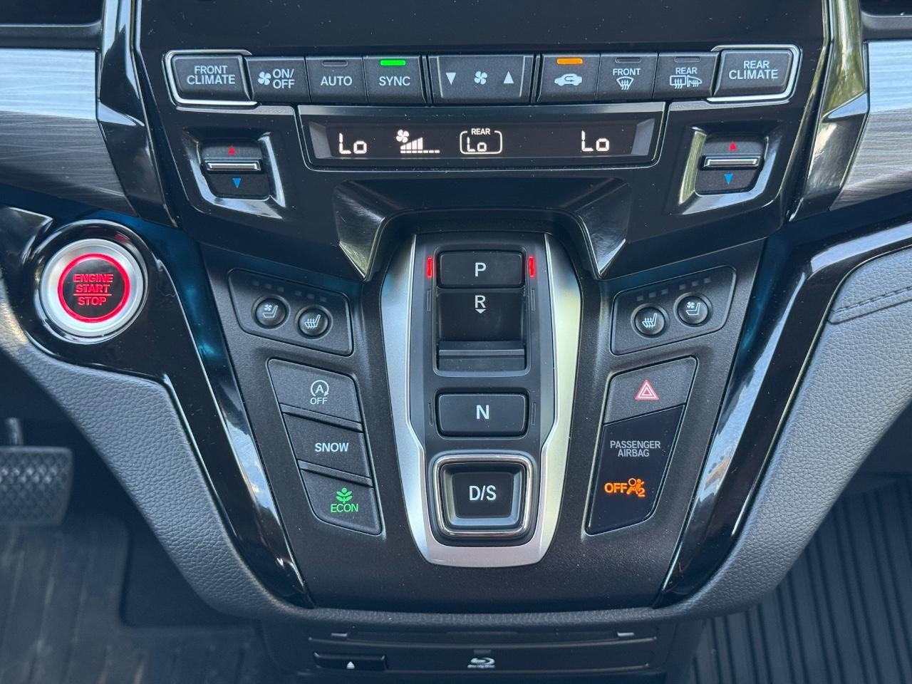 Used 2024 Honda Odyssey Elite image 16