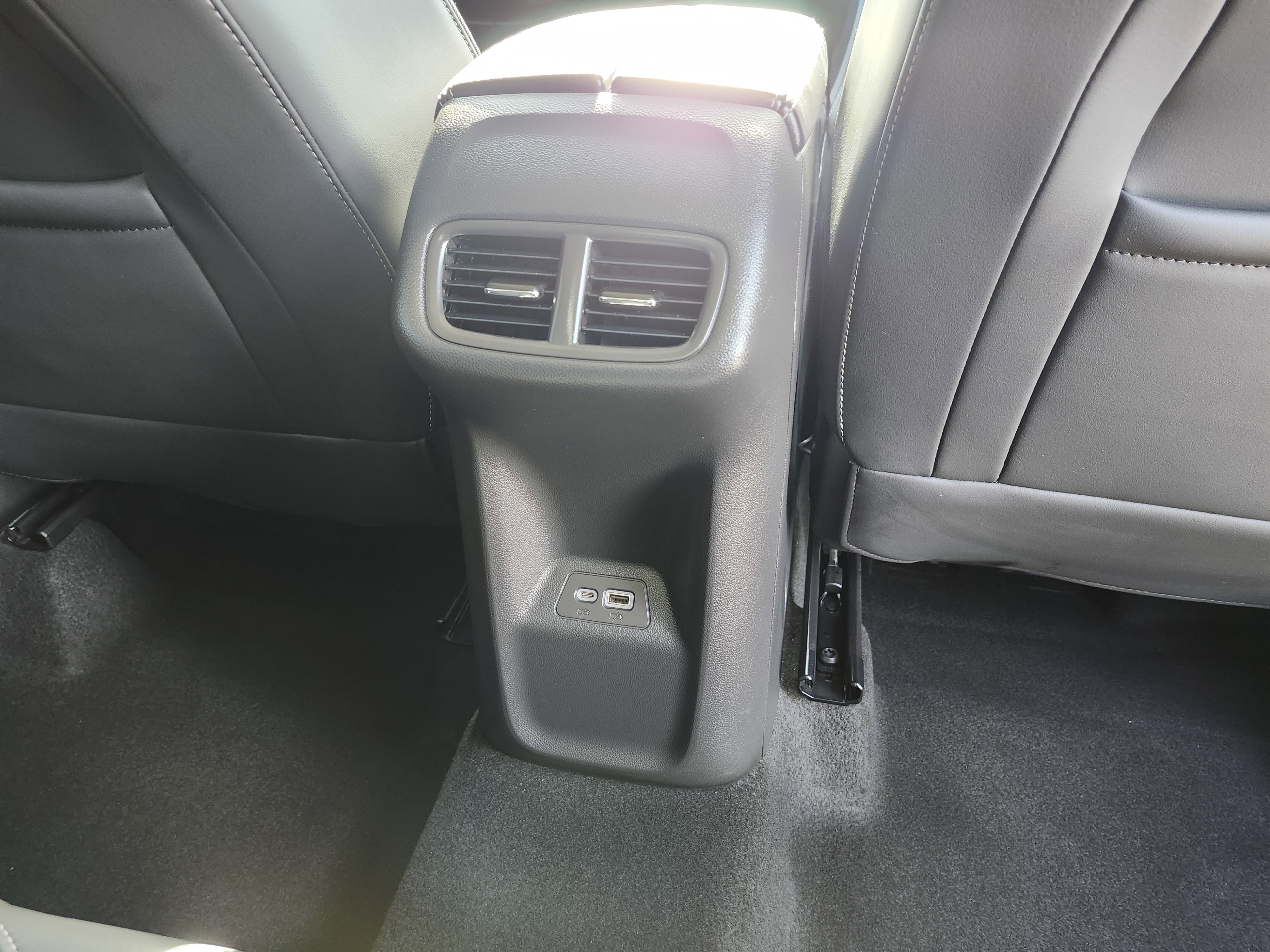 Used 2023 Buick Envision Essence FWD image 21