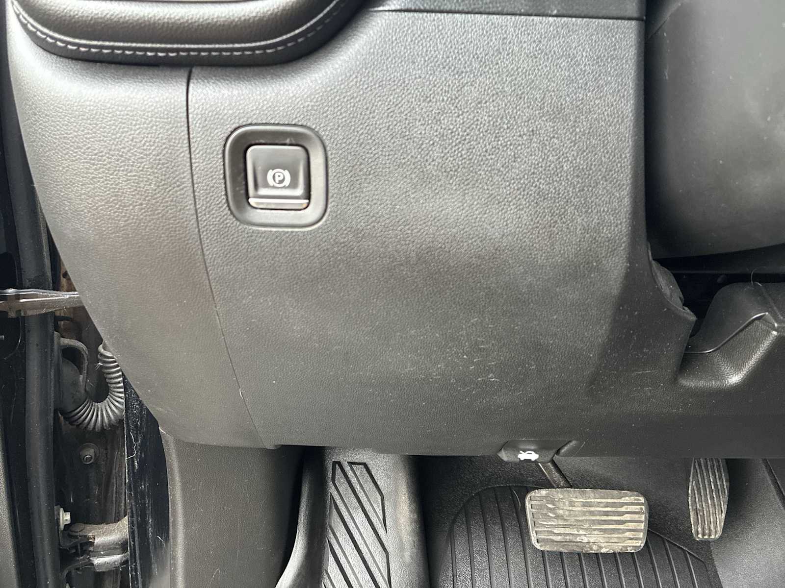 Certified 2020 Chevrolet Silverado 1500 LT Trail Boss image 17