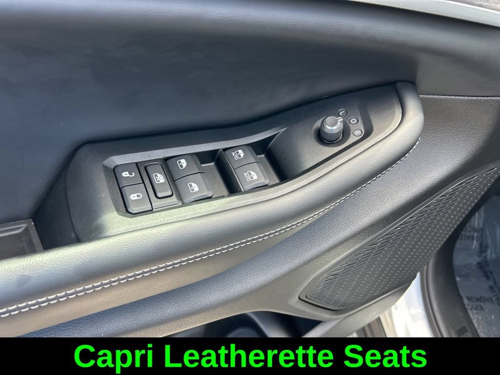 Used 2024 Jeep Grand Cherokee L Limited RWD image 35