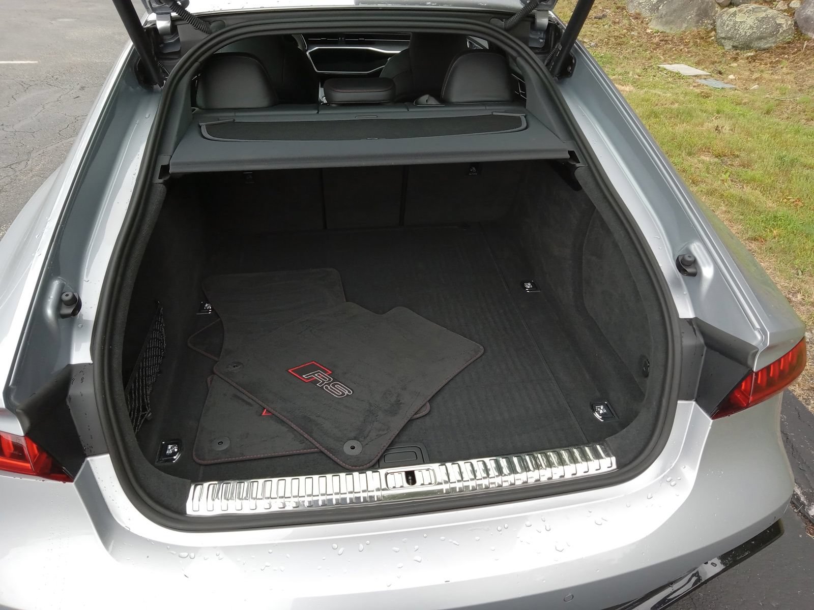 Used 2022 Audi RS 7 Sportback AWD/4WD image 25