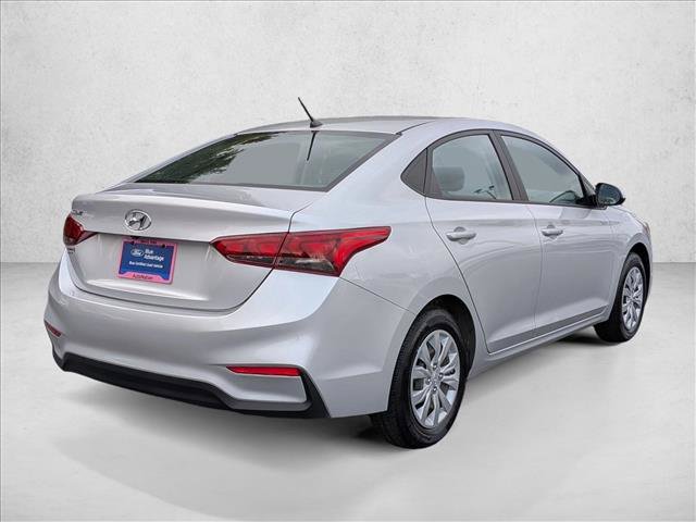 Used 2022 Hyundai Accent SE FWD image 5