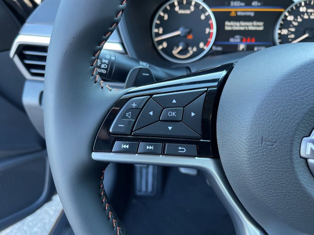 New 2025 Nissan Altima 2.5 SR image 14