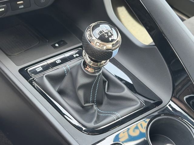 Used 2025 Hyundai Elantra N FWD image 23