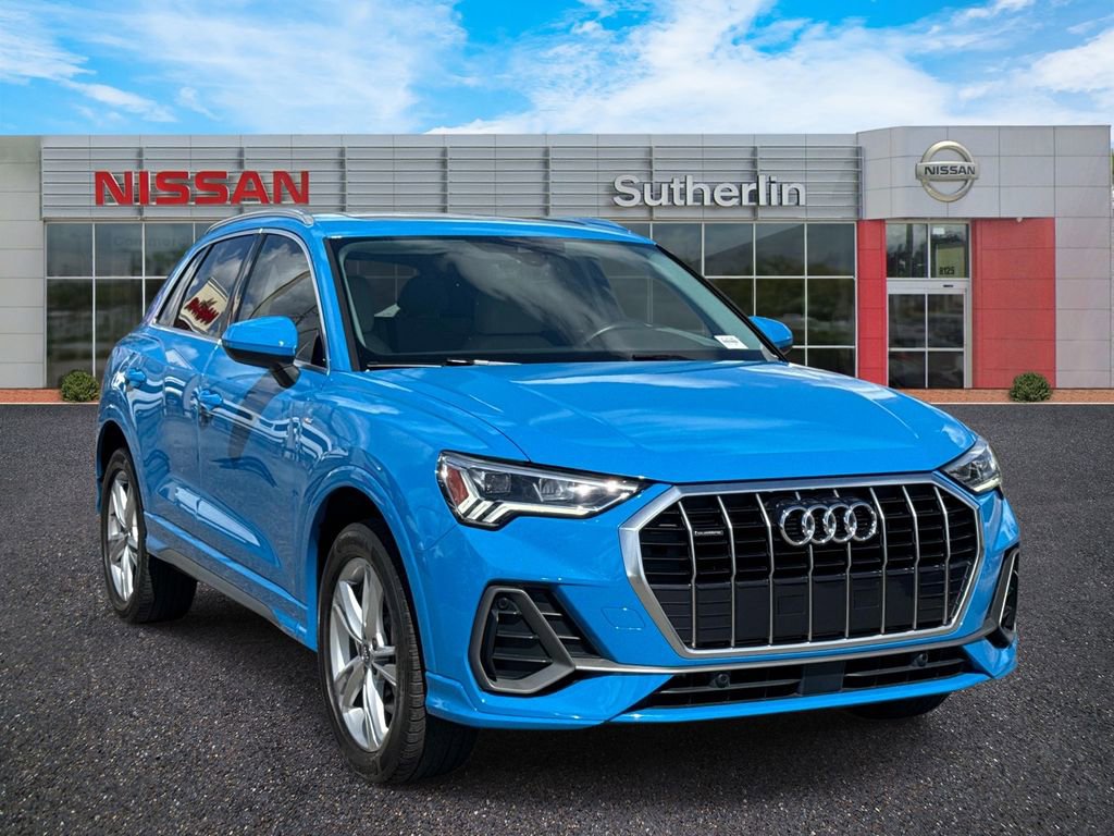 Used 2020 Audi Q3 2.0T Premium Plus AWD/4WD image 1