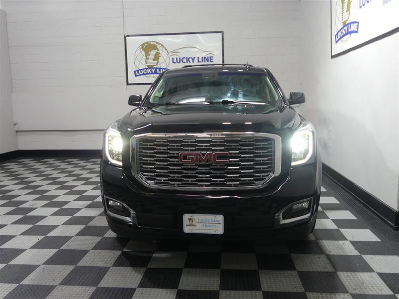 Used 2019 GMC Yukon Denali w/ Denali Ultimate Package AWD/4WD image 2