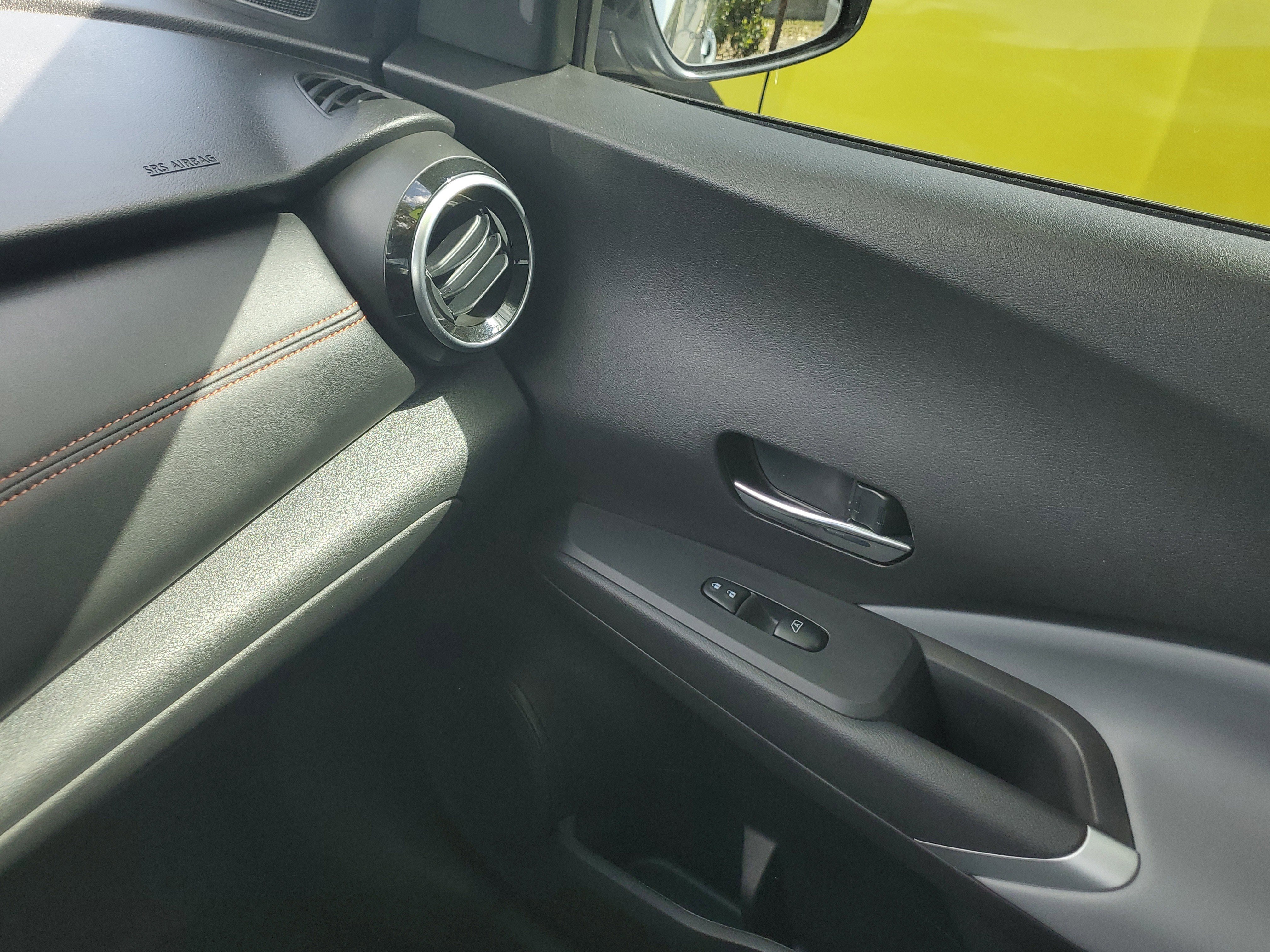 Used 2023 Nissan Kicks SR w/ SR Premium Package image 29