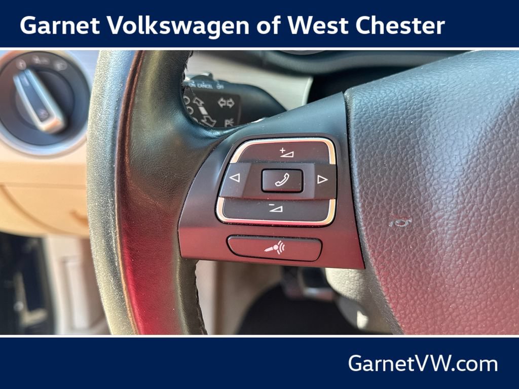 Used 2015 Volkswagen Passat TDI SE FWD image 17