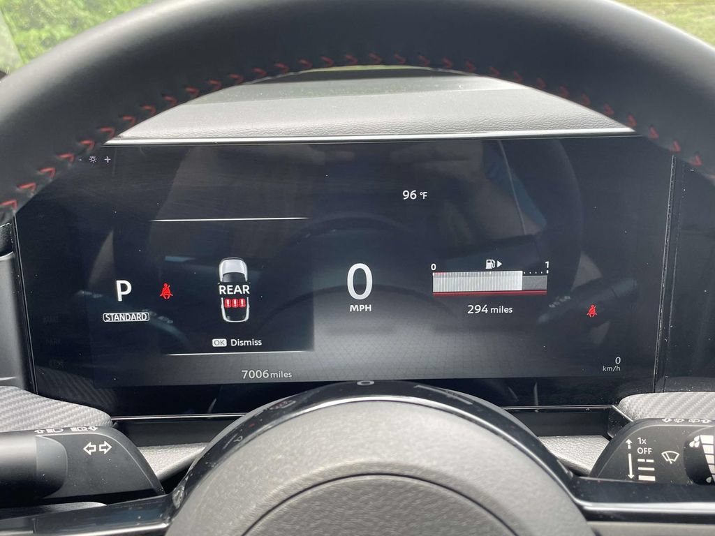 Used 2025 Nissan Kicks SR FWD image 19