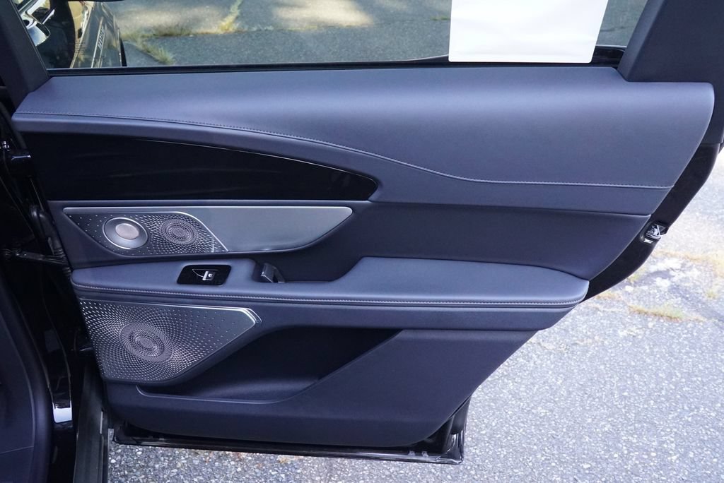 New 2026 Lincoln Nautilus Reserve AWD/4WD image 31