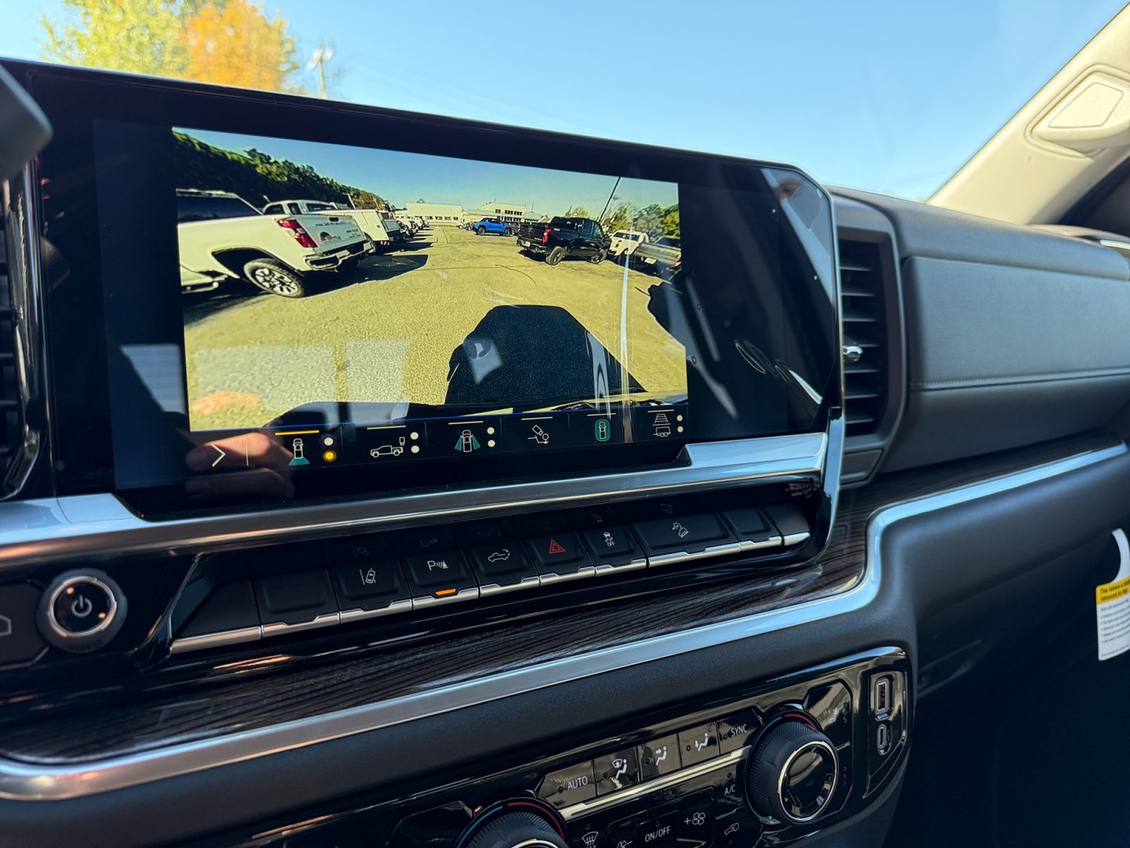 New 2026 Chevrolet Silverado 2500 LT w/ Trail Boss Package image 22