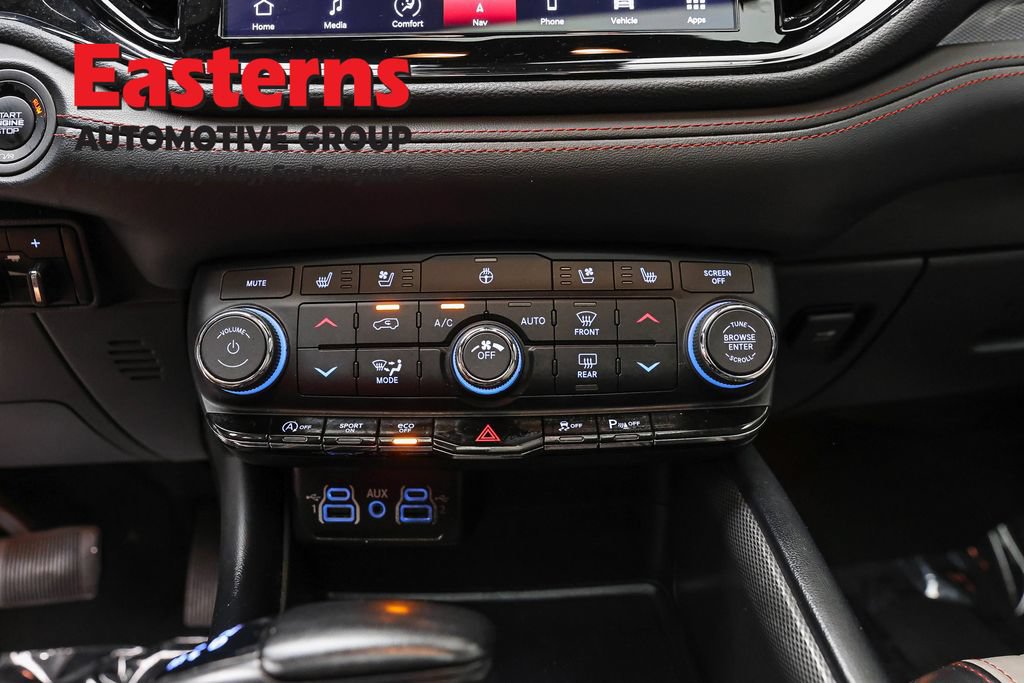 Used 2024 Dodge Durango GT RWD image 20