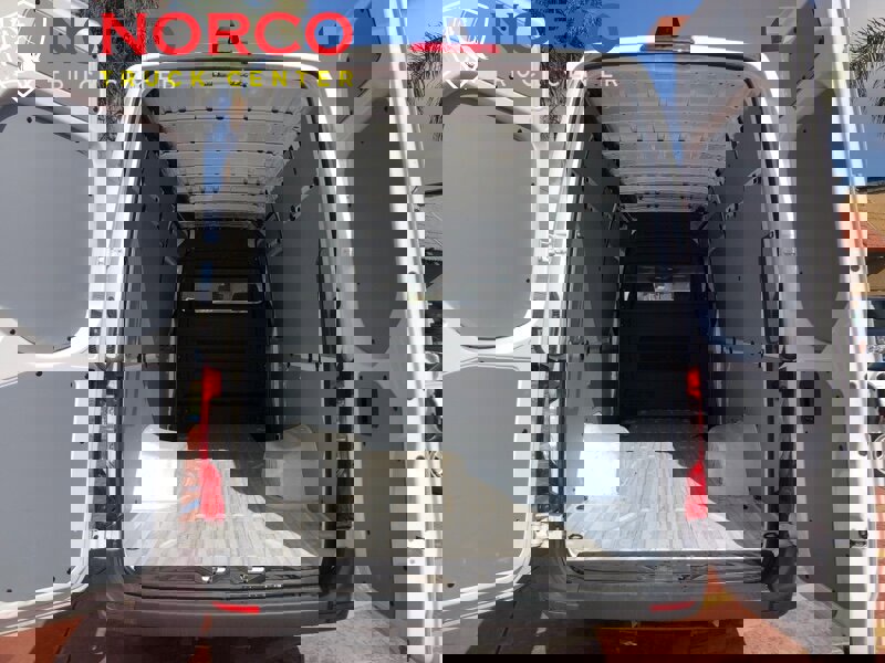 Used 2019 Freightliner Sprinter 3500 image 13