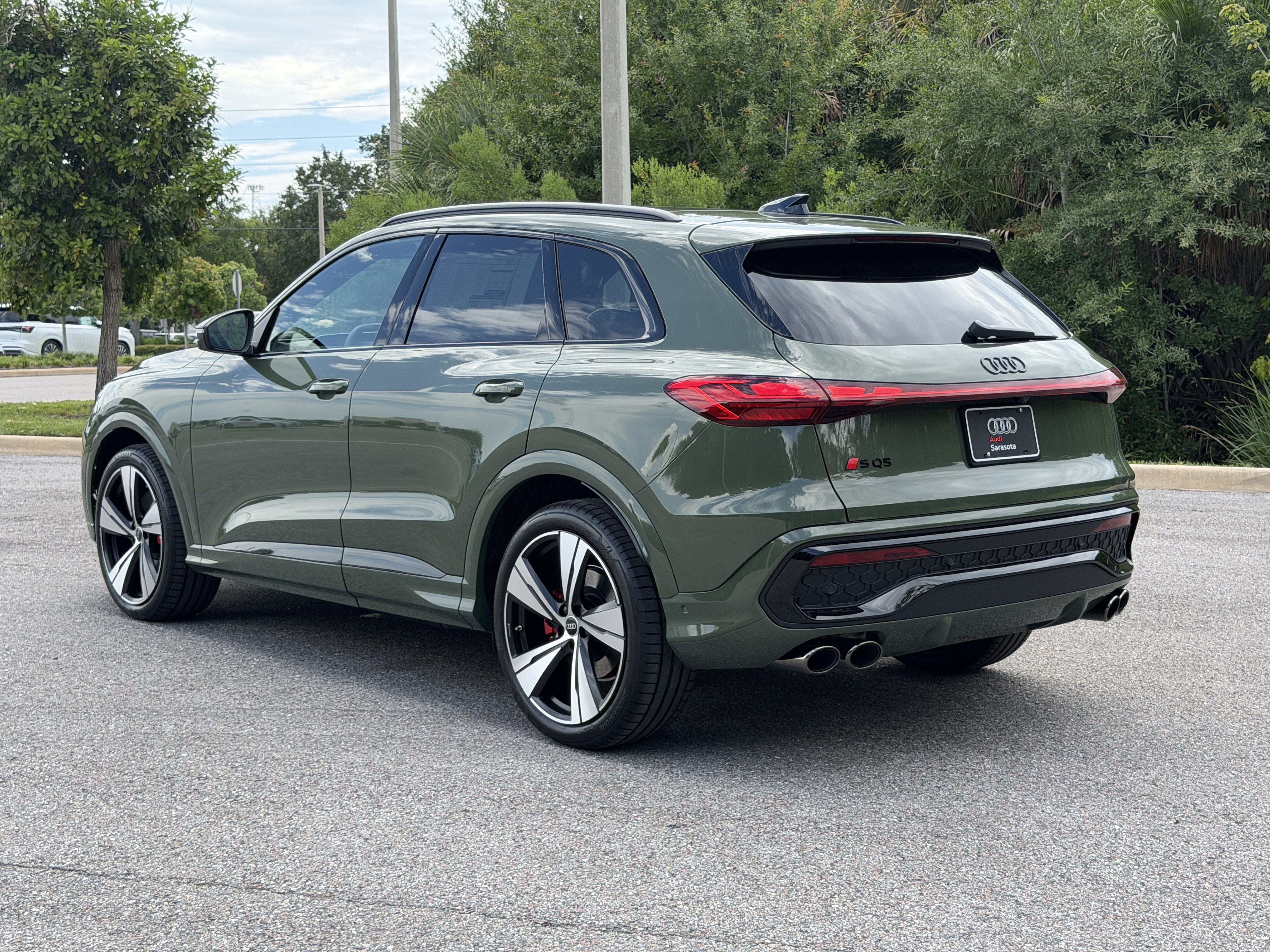 New 2026 Audi SQ5 Prestige AWD/4WD image 5