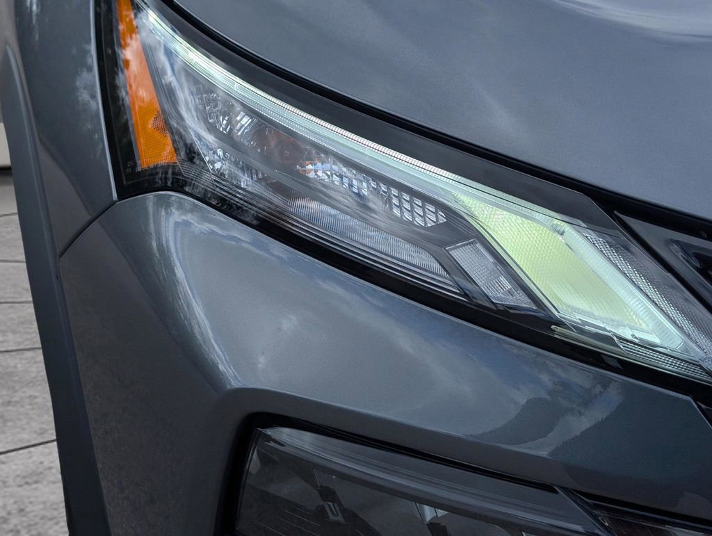 New 2026 Nissan Rogue SV image 9