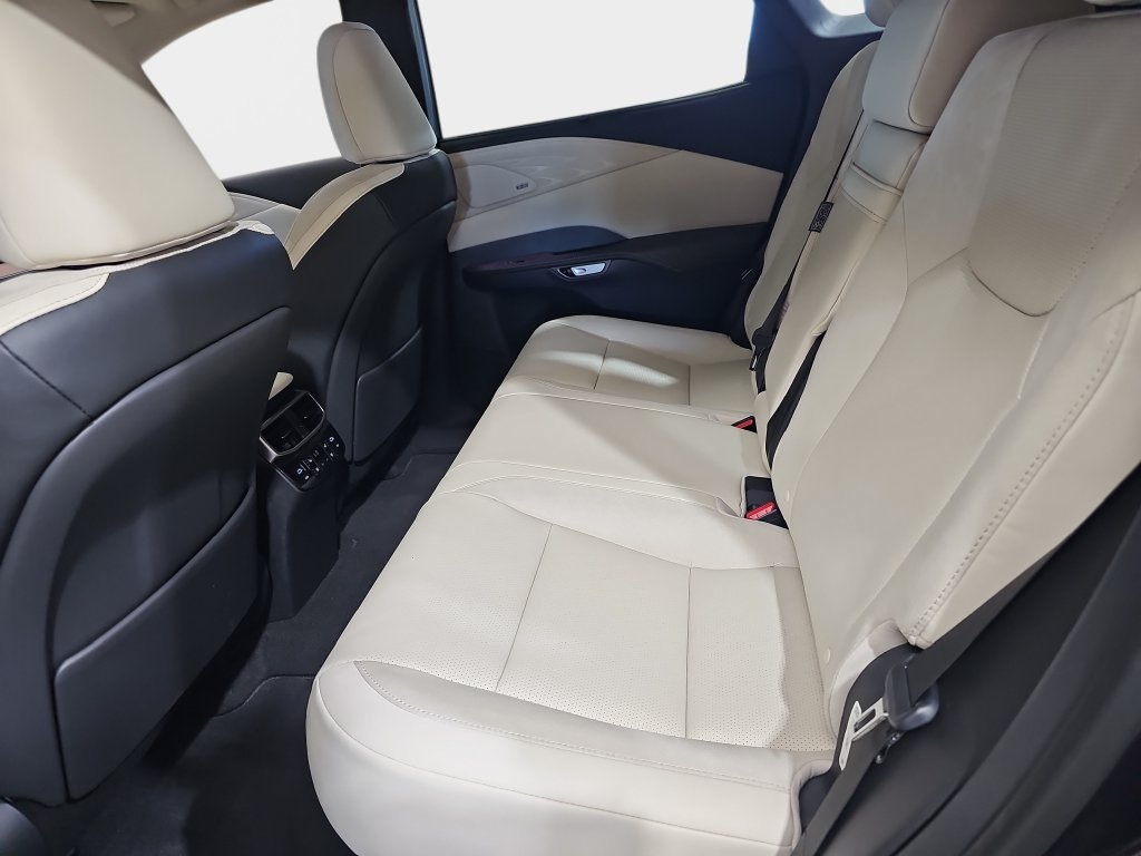 New 2026 Lexus RX 350 w/ Convenience Package AWD/4WD image 14