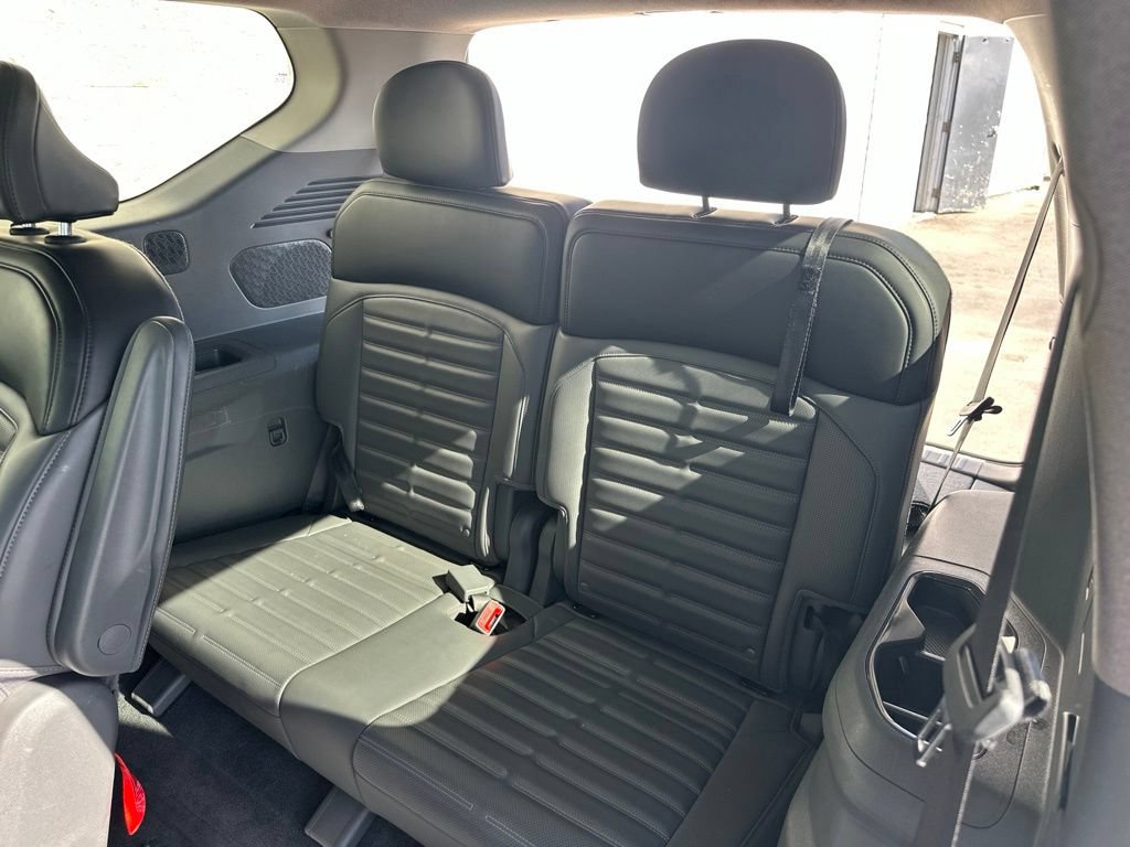 Used 2024 Kia EV9 Land AWD/4WD image 6
