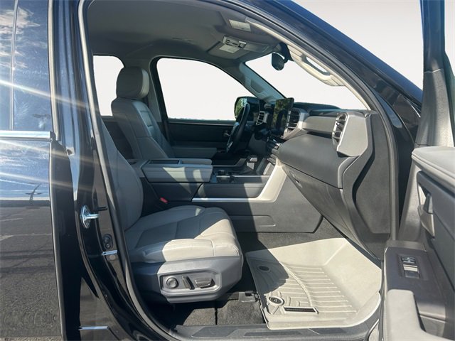 Used 2023 Toyota Tundra Limited image 15