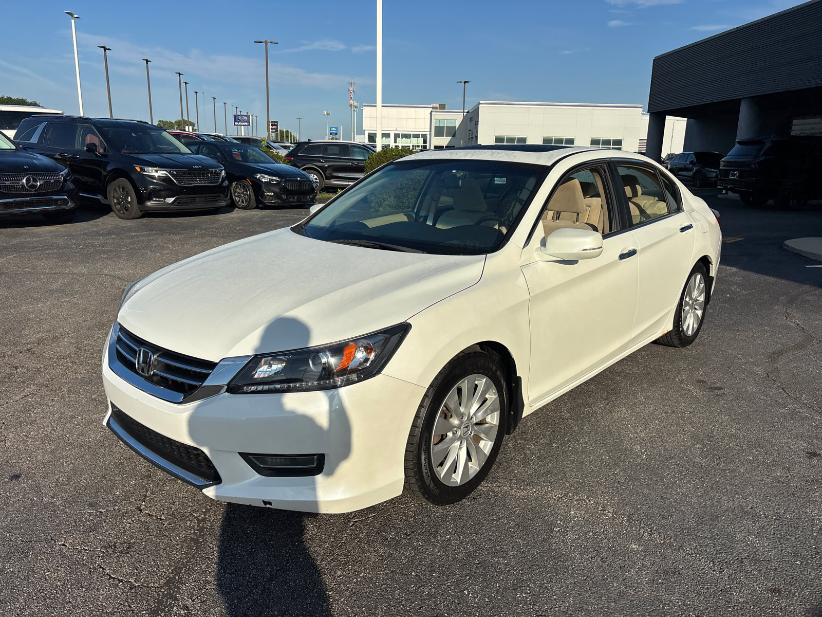 Used 2013 Honda Accord EX image 3