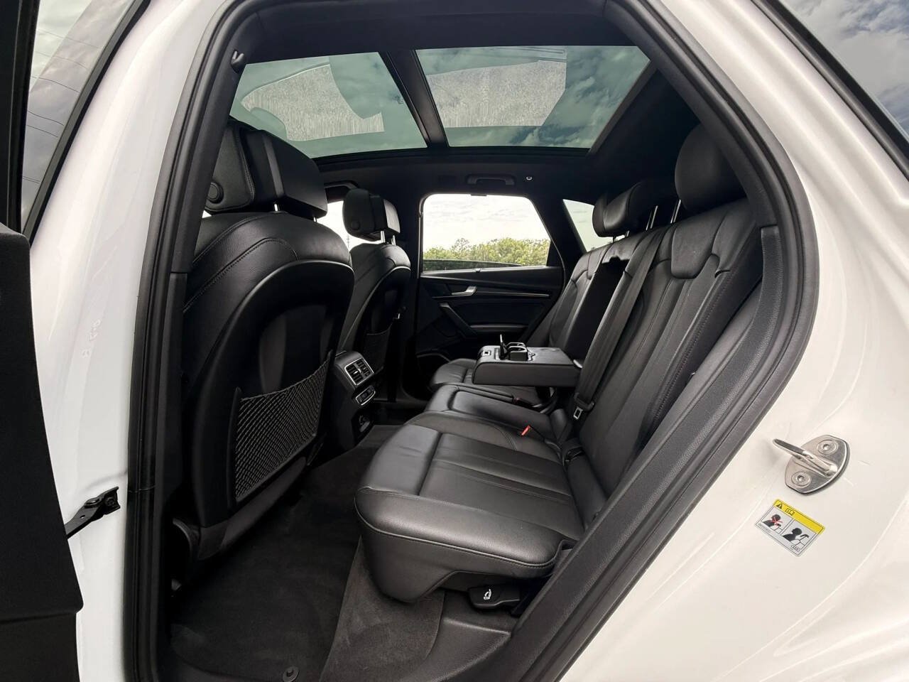 Used 2018 Audi SQ5 Prestige AWD/4WD image 40