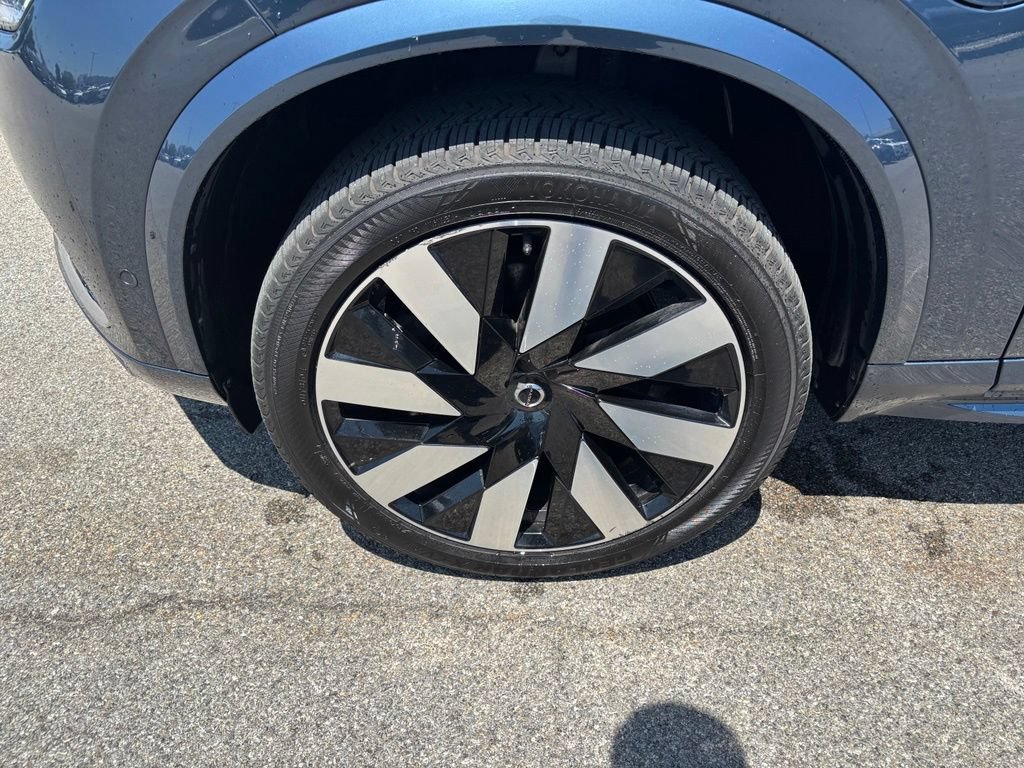 Used 2023 Volvo XC90 T8 Ultimate w/ Lounge Package AWD/4WD image 33