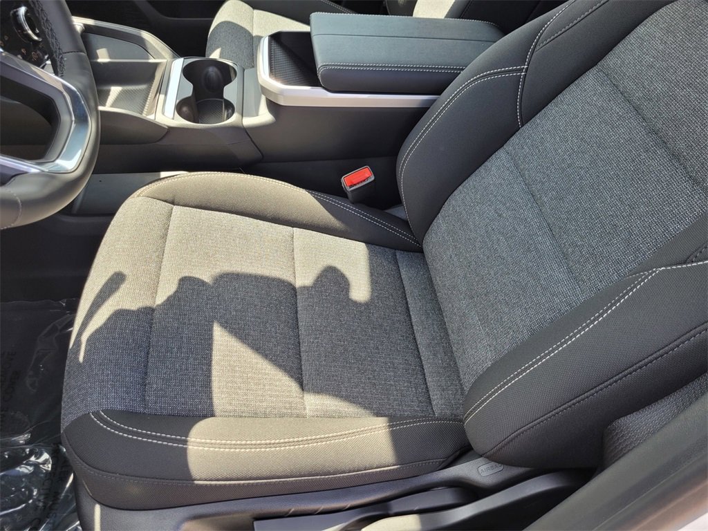 New 2025 GMC Terrain Elevation image 11